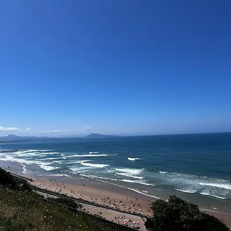 La-haut A Candaue