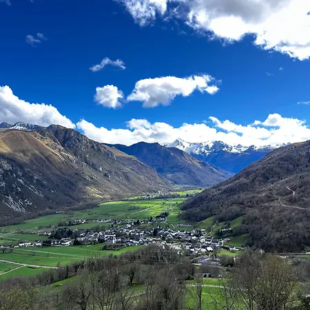 Bed and Breakfast La-haut A Candaue Fichous-Riumayou