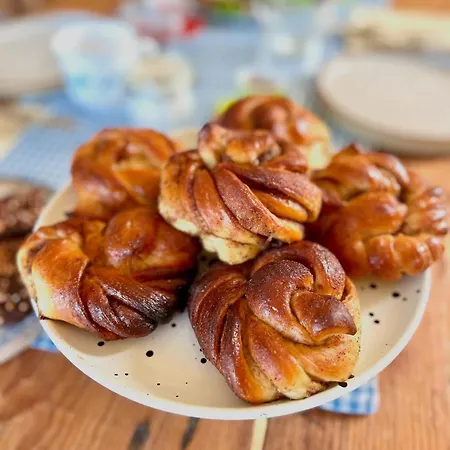 Bed and Breakfast La-haut A Candaue Fichous-Riumayou