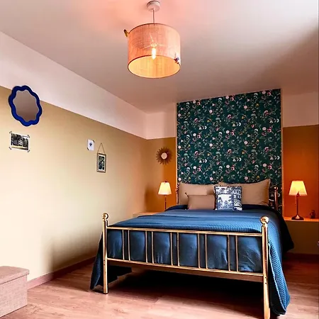 Bed and Breakfast La-haut A Candaue Fichous-Riumayou