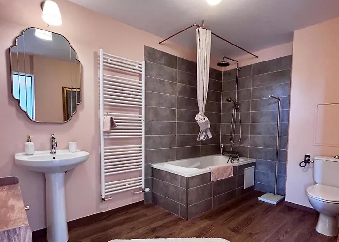 La-haut A Candaue * Fichous-Riumayou