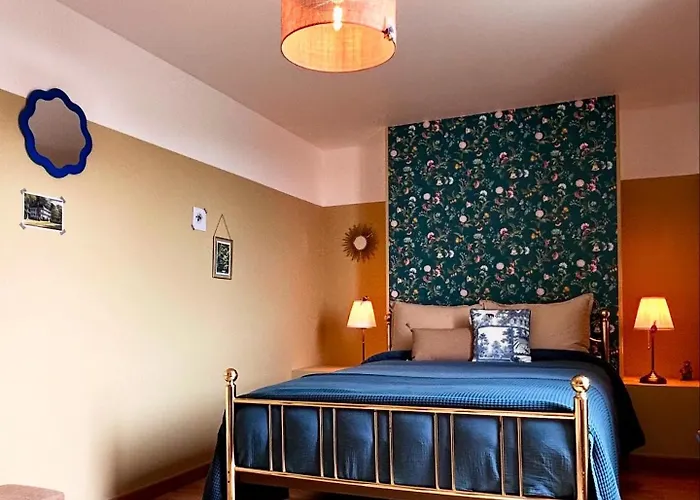 B&B La-haut A Candaue Fichous-Riumayou